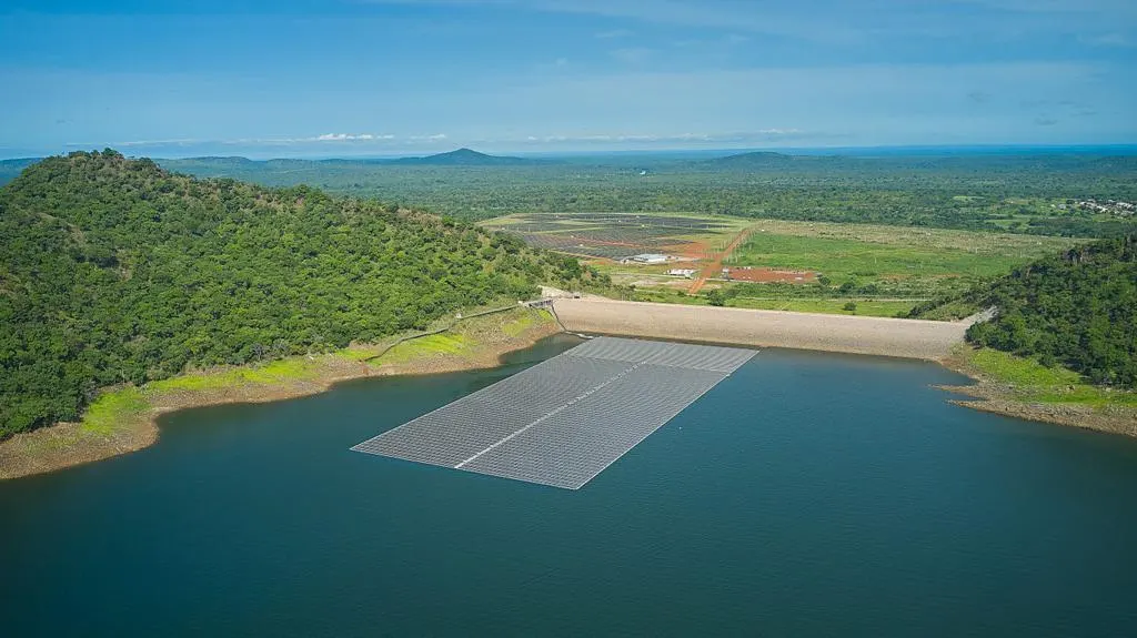 5MWp Floating Solar